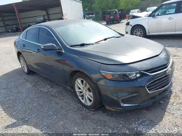 1G1ZD5ST0JF145675 2018 CHEVROLET MALIBU - Image 1