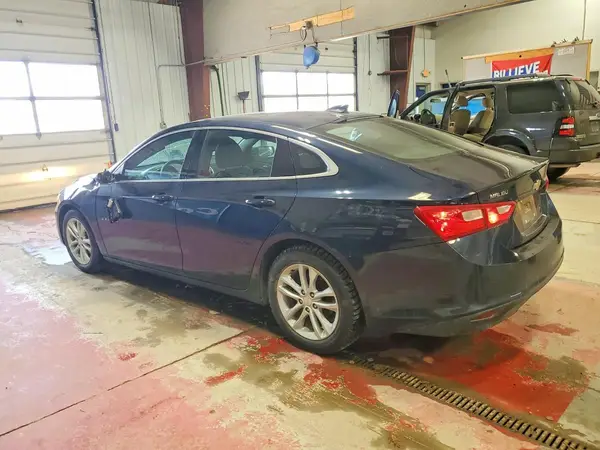 1G1ZD5ST0JF153436 2018 CHEVROLET MALIBU - Image 2