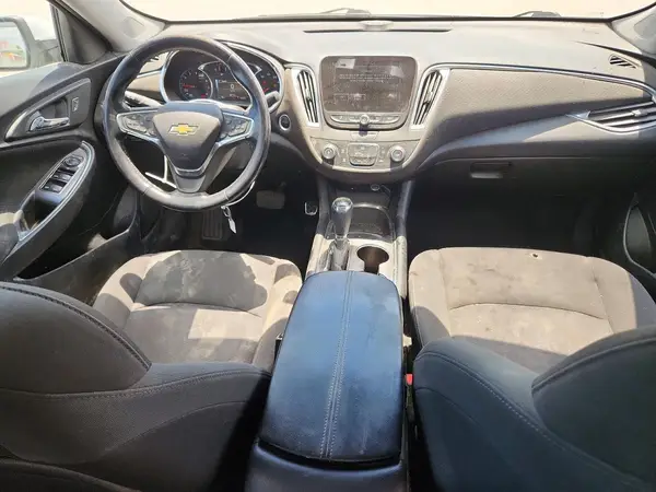 1G1ZD5ST0JF153792 2018 CHEVROLET MALIBU - Image 8
