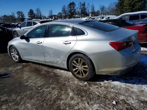 1G1ZD5ST0JF154912 2018 CHEVROLET MALIBU - Image 2
