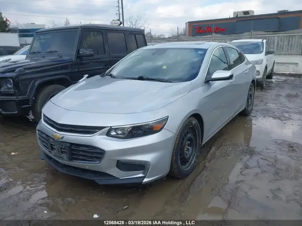 1G1ZD5ST0JF158815 2018 CHEVROLET MALIBU - Image 2