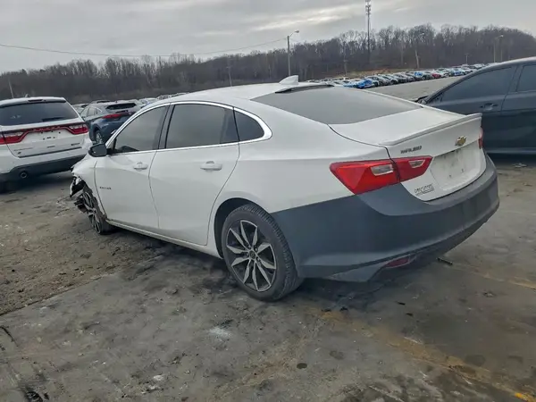 1G1ZD5ST0JF164257 2018 CHEVROLET MALIBU - Image 2