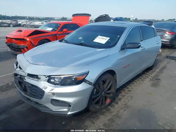 1G1ZD5ST0JF164825 2018 CHEVROLET MALIBU - Image 2
