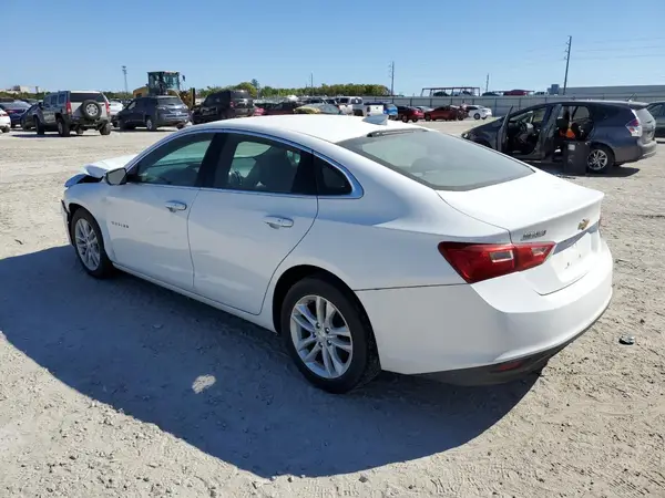 1G1ZD5ST0JF165795 2018 CHEVROLET MALIBU - Image 2