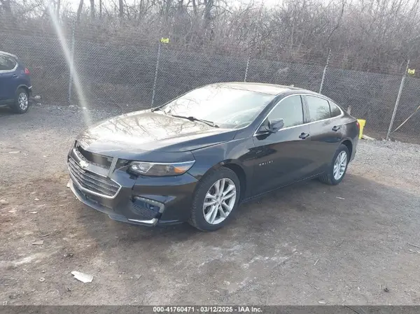 1G1ZD5ST0JF167949 2018 CHEVROLET MALIBU - Image 2
