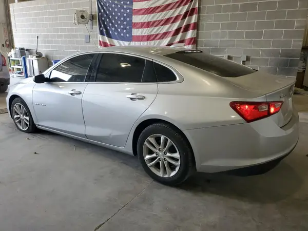 1G1ZD5ST0JF175727 2018 CHEVROLET MALIBU - Image 2