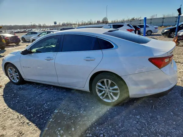 1G1ZD5ST0JF177834 2018 CHEVROLET MALIBU - Image 2
