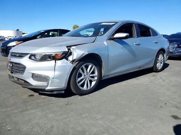 1G1ZD5ST0JF178059 2018 CHEVROLET MALIBU - Image 1