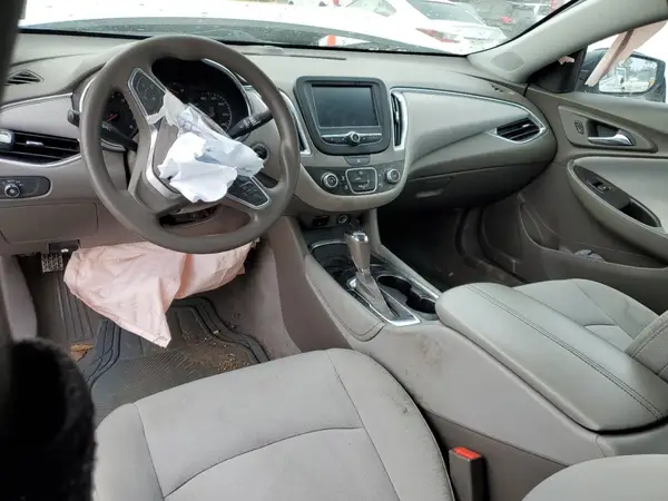 1G1ZD5ST0JF178255 2018 CHEVROLET MALIBU - Image 8
