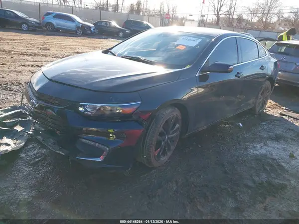 1G1ZD5ST0JF182421 2018 CHEVROLET MALIBU - Image 2