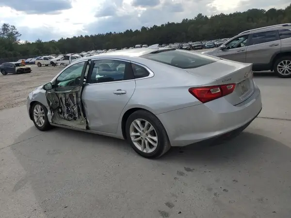 1G1ZD5ST0JF183908 2018 CHEVROLET MALIBU - Image 2