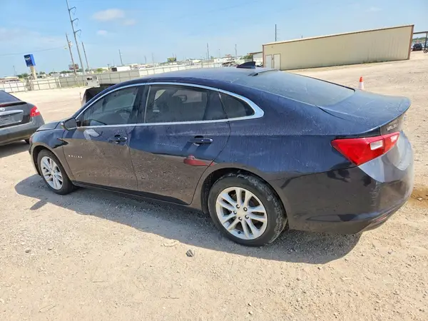 1G1ZD5ST0JF184914 2018 CHEVROLET MALIBU - Image 2