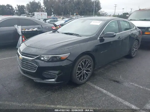 1G1ZD5ST0JF186176 2018 CHEVROLET MALIBU - Image 2