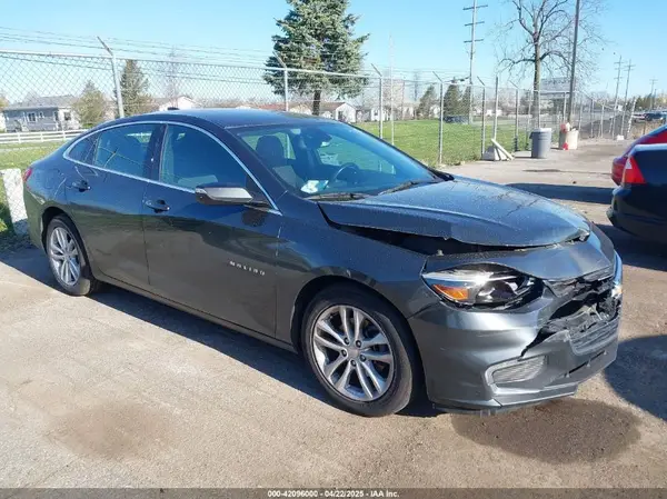 1G1ZD5ST0JF186548 2018 CHEVROLET MALIBU - Image 1