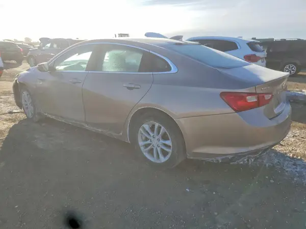 1G1ZD5ST0JF193614 2018 CHEVROLET MALIBU - Image 2