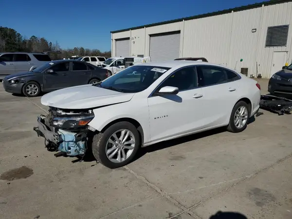 1G1ZD5ST0JF195010 2018 CHEVROLET MALIBU - Image 1