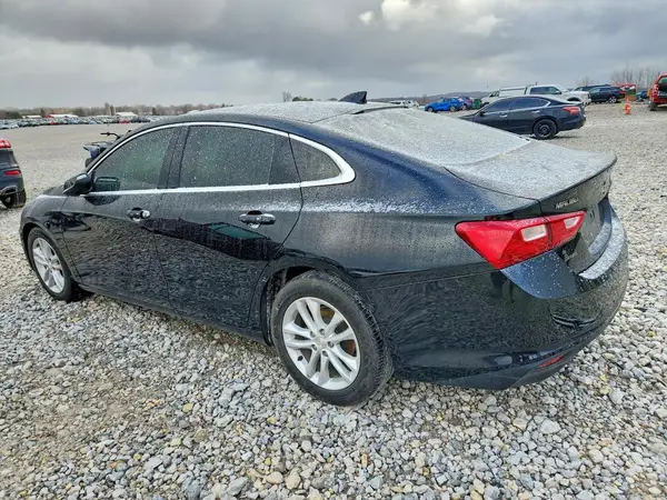 1G1ZD5ST0JF195976 2018 CHEVROLET MALIBU - Image 2