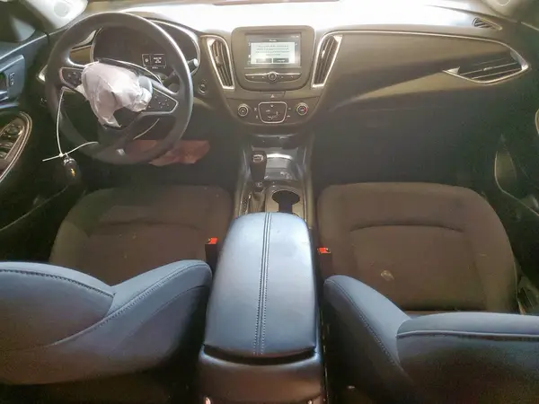 1G1ZD5ST0JF197081 2018 CHEVROLET MALIBU - Image 8
