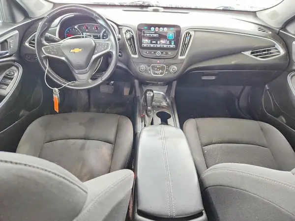 1G1ZD5ST0JF197324 2018 CHEVROLET MALIBU - Image 8