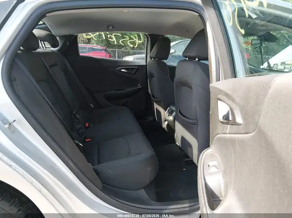 1G1ZD5ST0JF204823 2018 CHEVROLET MALIBU - Image 8