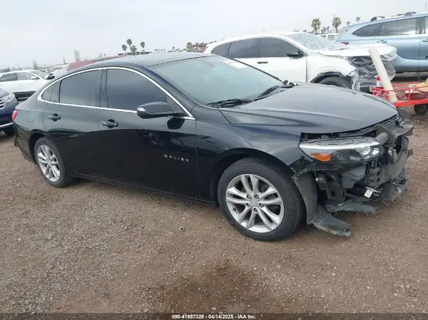 1G1ZD5ST0JF204997 2018 CHEVROLET MALIBU - Image 1