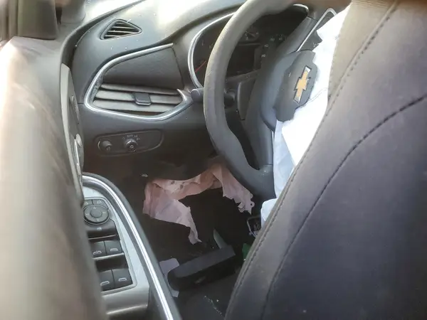 1G1ZD5ST0JF209746 2018 CHEVROLET MALIBU - Image 8