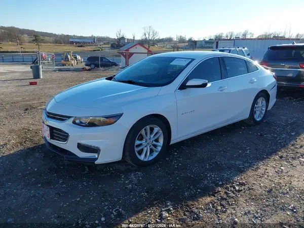 1G1ZD5ST0JF210329 2018 CHEVROLET MALIBU - Image 2
