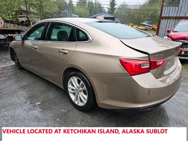 1G1ZD5ST0JF217118 2018 CHEVROLET MALIBU - Image 2