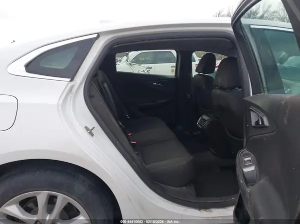 1G1ZD5ST0JF217314 2018 CHEVROLET MALIBU - Image 8