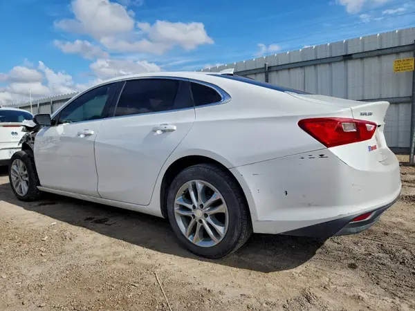 1G1ZD5ST0JF225235 2018 CHEVROLET MALIBU - Image 2