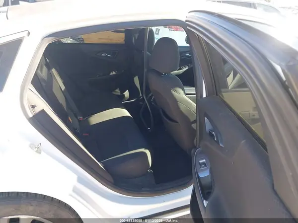1G1ZD5ST0JF233044 2018 CHEVROLET MALIBU - Image 8