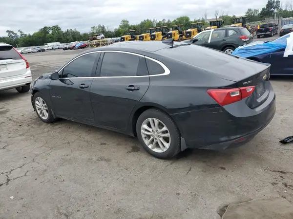 1G1ZD5ST0JF233688 2018 CHEVROLET MALIBU - Image 2