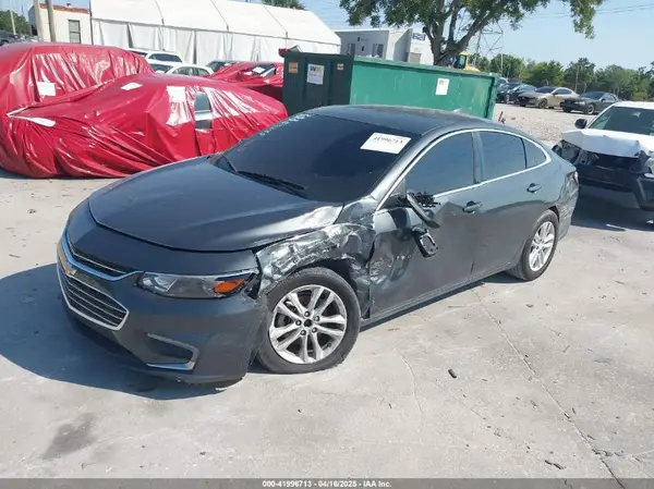 1G1ZD5ST0JF233741 2018 CHEVROLET MALIBU - Image 2