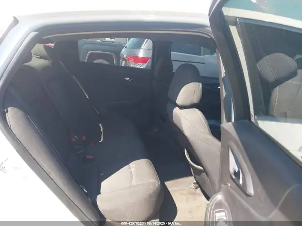 1G1ZD5ST0JF236638 2018 CHEVROLET MALIBU - Image 8