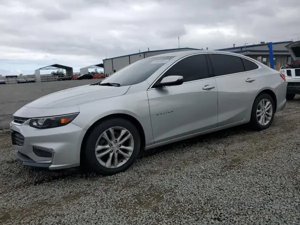 1G1ZD5ST0JF238602 2018 CHEVROLET MALIBU - Image 1