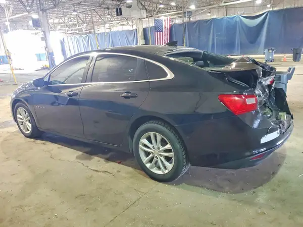 1G1ZD5ST0JF240835 2018 CHEVROLET MALIBU - Image 2
