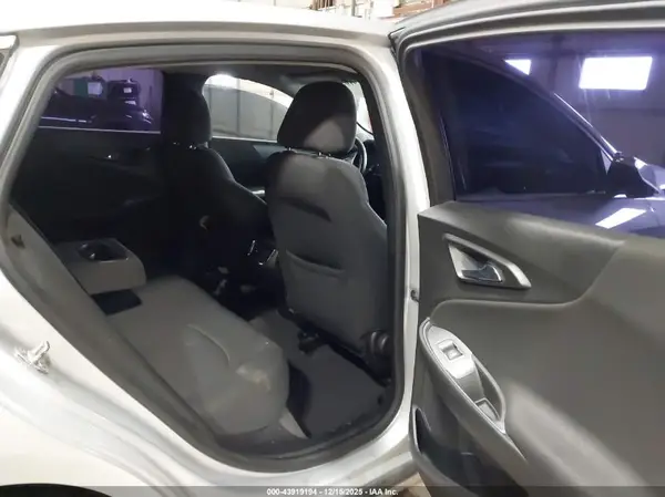 1G1ZD5ST0JF243556 2018 CHEVROLET MALIBU - Image 8