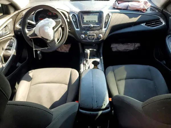 1G1ZD5ST0JF244013 2018 CHEVROLET MALIBU - Image 8