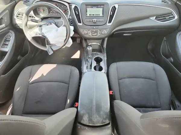 1G1ZD5ST0JF244268 2018 CHEVROLET MALIBU - Image 8
