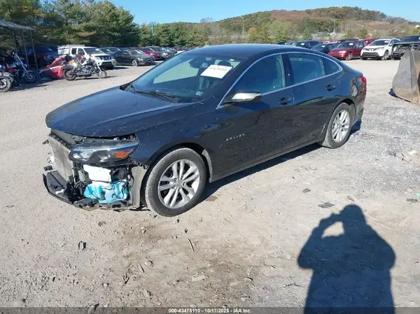1G1ZD5ST0JF244643 2018 CHEVROLET MALIBU - Image 2