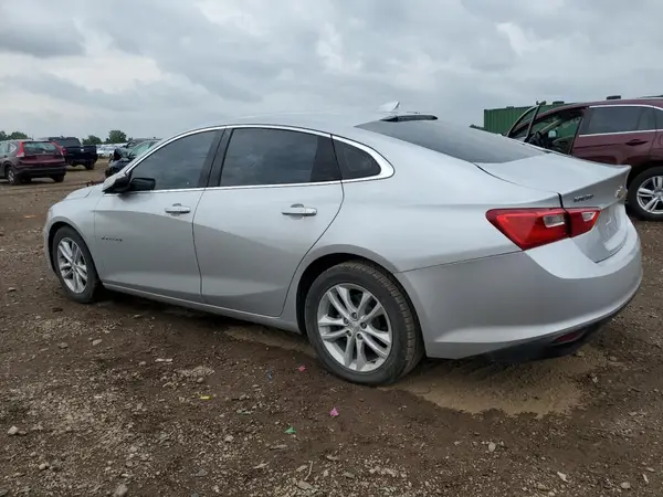 1G1ZD5ST0JF247056 2018 CHEVROLET MALIBU - Image 2