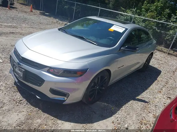 2018 CHEVROLET MALIBU IAAI lot 45954946 auction photo 2
