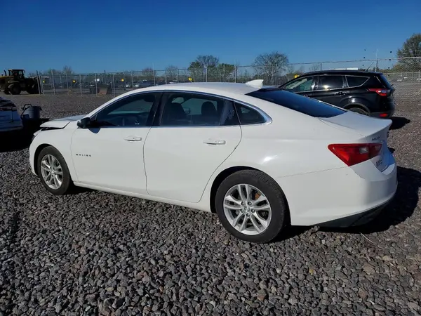 1G1ZD5ST0JF248174 2018 CHEVROLET MALIBU - Image 2