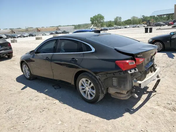 1G1ZD5ST0JF252435 2018 CHEVROLET MALIBU - Image 2