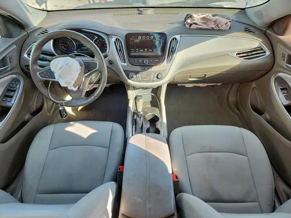 1G1ZD5ST0JF254864 2018 CHEVROLET MALIBU - Image 8