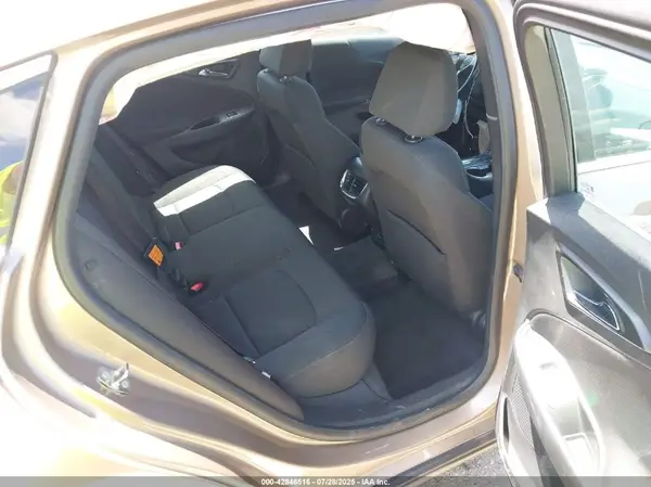 1G1ZD5ST0JF256257 2018 CHEVROLET MALIBU - Image 8