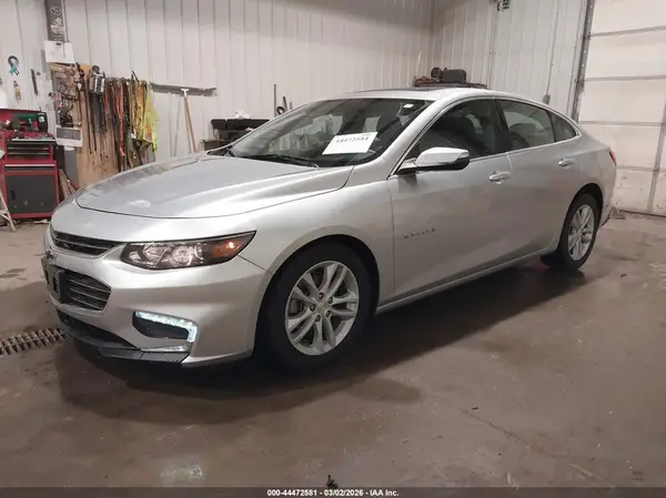 1G1ZD5ST0JF260583 2018 CHEVROLET MALIBU - Image 2