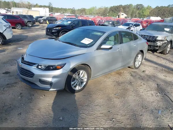 1G1ZD5ST0JF261104 2018 CHEVROLET MALIBU - Image 2