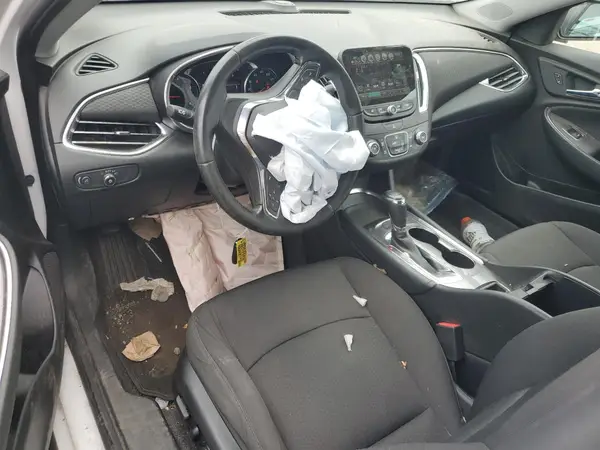 1G1ZD5ST0JF265699 2018 CHEVROLET MALIBU - Image 8