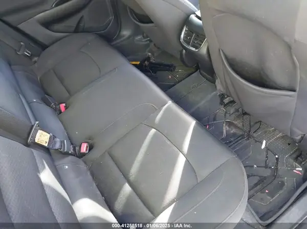 1G1ZD5ST0JF268215 2018 CHEVROLET MALIBU - Image 8
